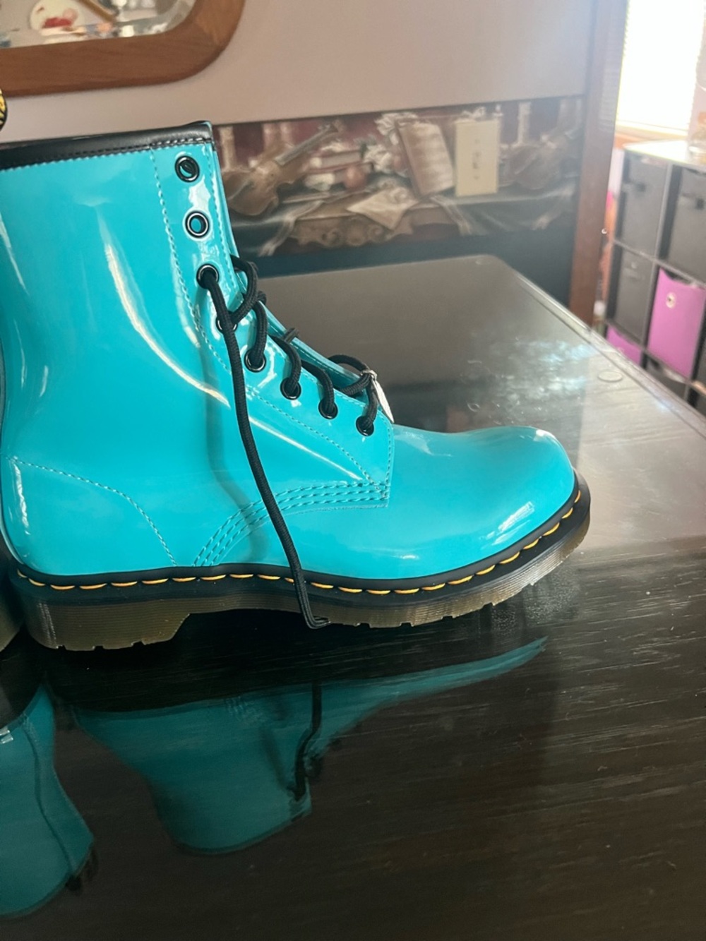 Dr. Martens Limited Release Tiffany Lace-Up Boots with Heart Charms size 10 - Picture 8 of 16